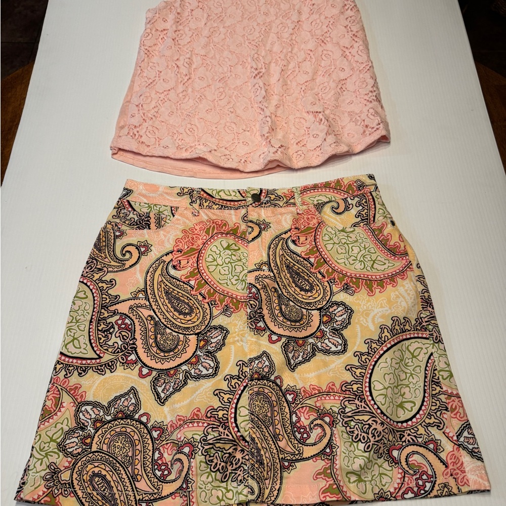 Whole outfit both pieces Croft & Borrow skort sz 8 W/ matching pink top